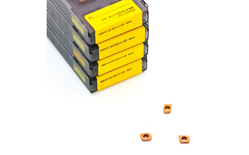 數(shù)控刀片鉆削刀片880-0102W04H-P-GR4344加工鋼件